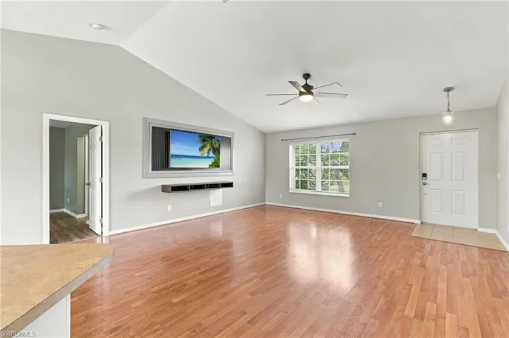 304 Ne 20th Ter, Cape Coral, Florida 33909