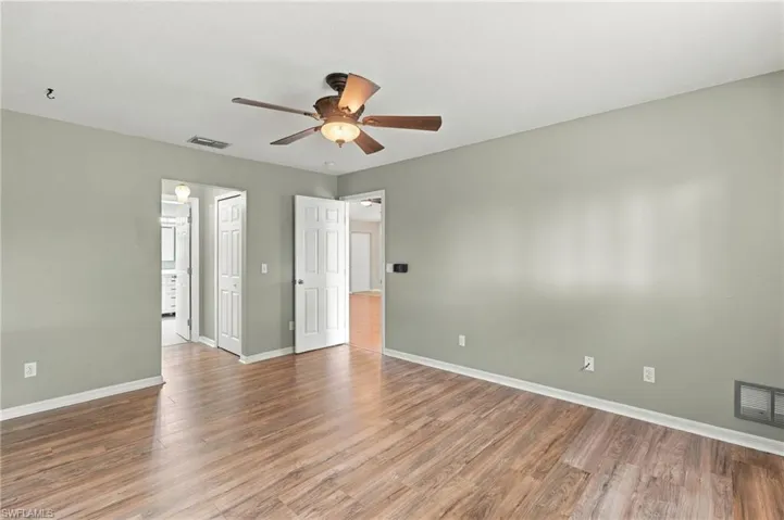 304 Ne 20th Ter, Cape Coral, Florida 33909