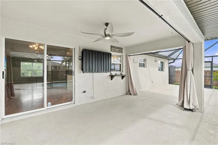 304 Ne 20th Ter, Cape Coral, Florida 33909