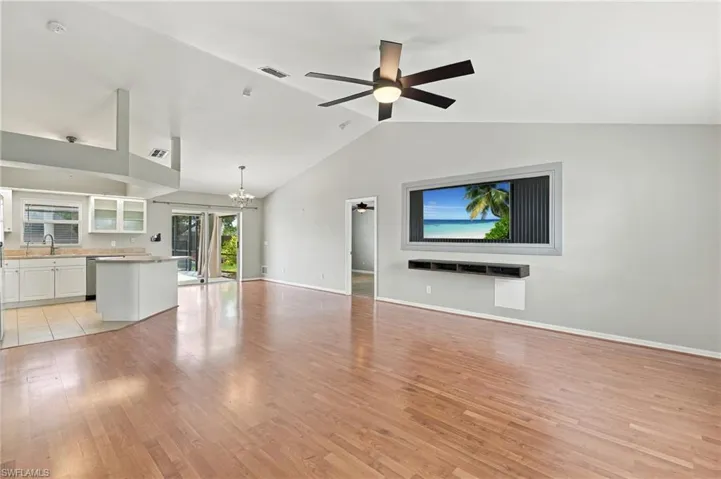 304 Ne 20th Ter, Cape Coral, Florida 33909