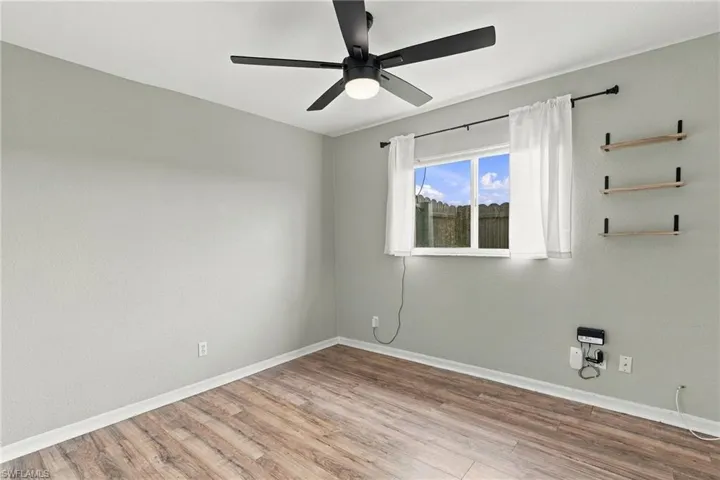 304 Ne 20th Ter, Cape Coral, Florida 33909