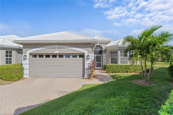 private corner lot