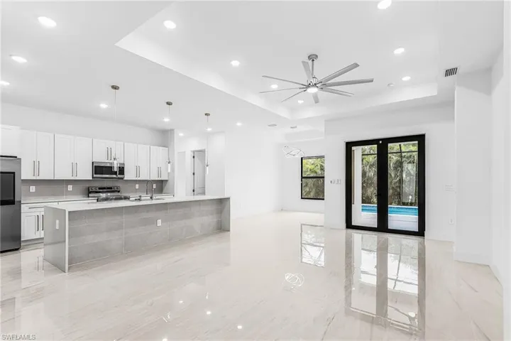 1229 Nw 37th Pl, Cape Coral, Florida 33993
