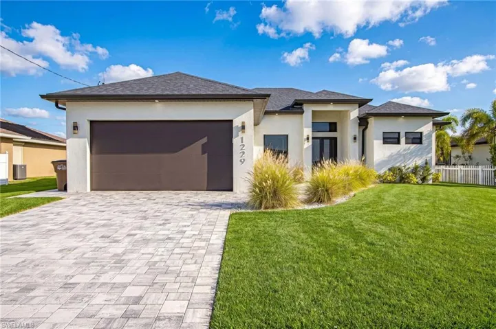 1229 Nw 37th Pl, Cape Coral, Florida 33993