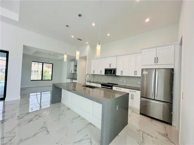 4809  Agualinda  BLVD, Cape Coral, FL 33914