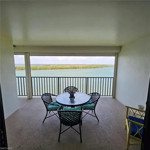 4253 Bay Beach Ln C6, Fort Myers Beach, Florida 33931