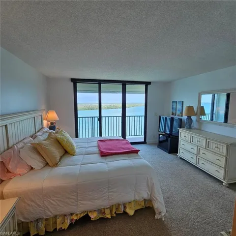 4253 Bay Beach Ln C6, Fort Myers Beach, Florida 33931