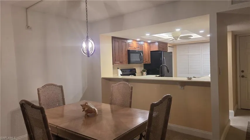 4253 Bay Beach Ln C6, Fort Myers Beach, Florida 33931