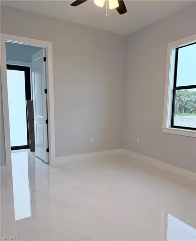 4245 20th St Ne, Naples, Florida 34120