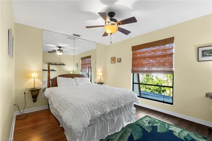 2nd bedroom.