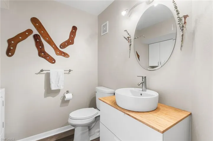 1/2 bath is located downstairs. Washer and dryer are located here.