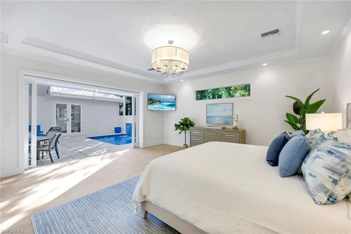 2100  Curtis  ST, Naples, FL 34112
