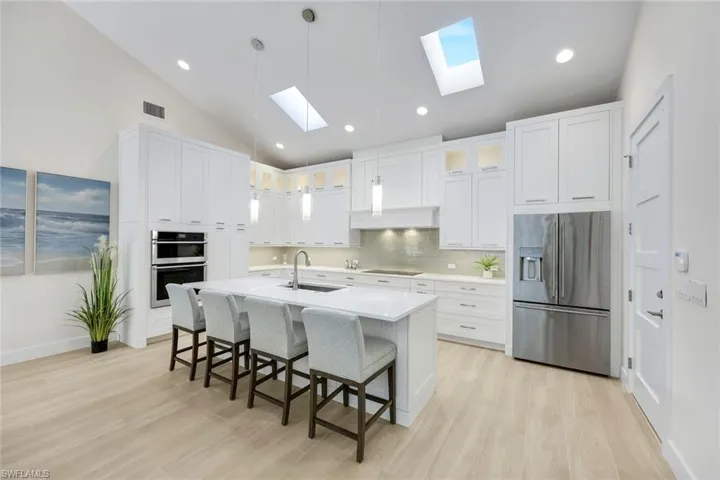 2100  Curtis  ST, Naples, FL 34112