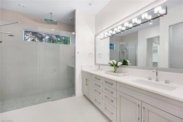 2100  Curtis  ST, Naples, FL 34112