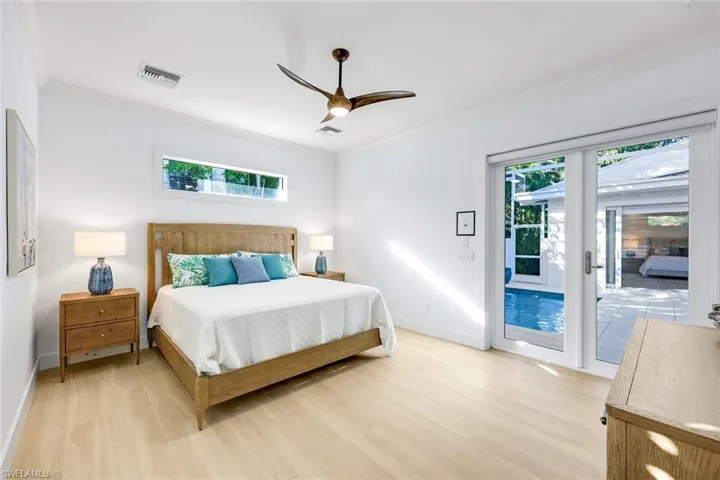 2100  Curtis  ST, Naples, FL 34112