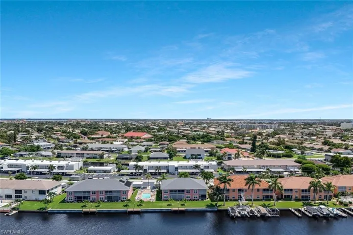 4550 Se 5th Pl 202, Cape Coral, Florida 33904