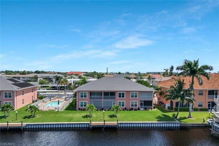 4550 Se 5th Pl 202, Cape Coral, Florida 33904