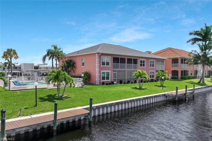 4550 Se 5th Pl 202, Cape Coral, Florida 33904