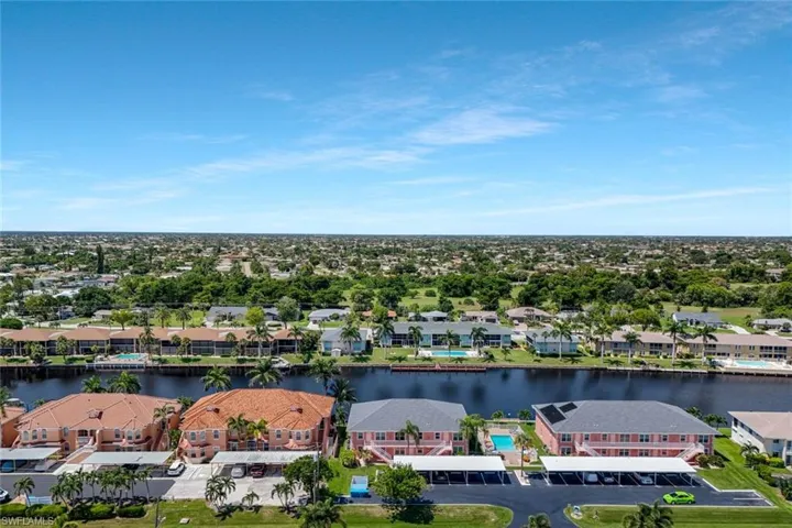 4550 Se 5th Pl 202, Cape Coral, Florida 33904