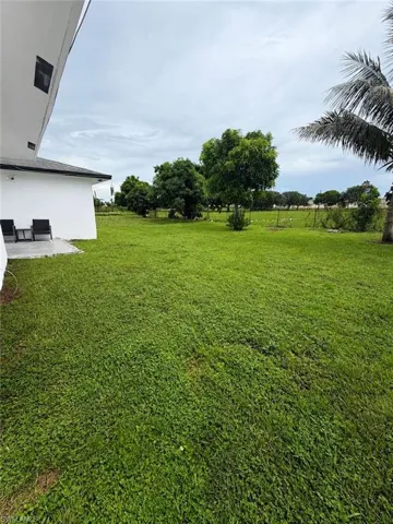 157 Dabou Loop, Belle Glade, Florida 33430