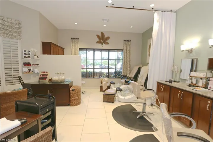 9440  Benvenuto  CT, Naples, FL 34119