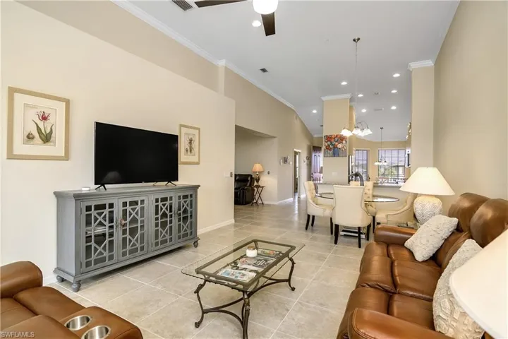 9440  Benvenuto  CT, Naples, FL 34119