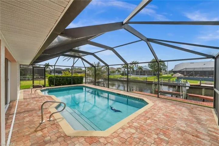 Have a swim while you look at the canal!