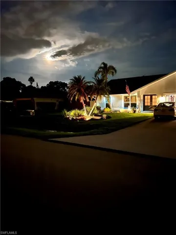 124 Willowick DR, NAPLES FL 34110