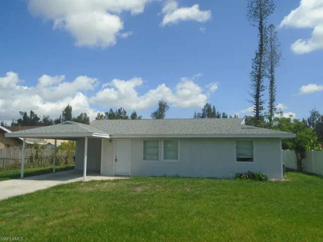 4941 Howard St, Fort Myers, Florida 33905