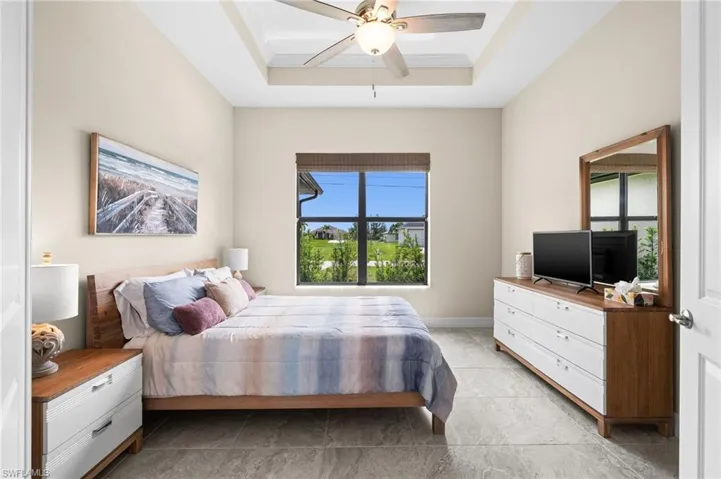 Den/office used currently as a bedroom
