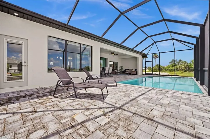 Very Large Pool Deck