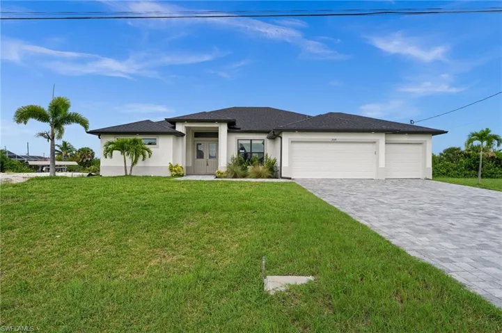 Extra Large 3 car garage
