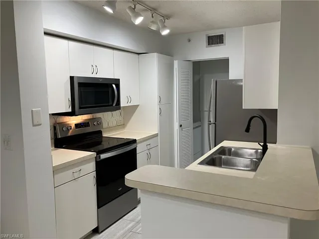 APPLIANCES NEW 2022