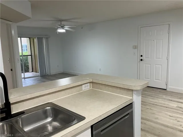 TOTALLY REFURBISHED !