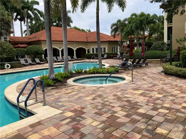 8920 Colonnades Ct E 516, Bonita Springs, Florida 34135