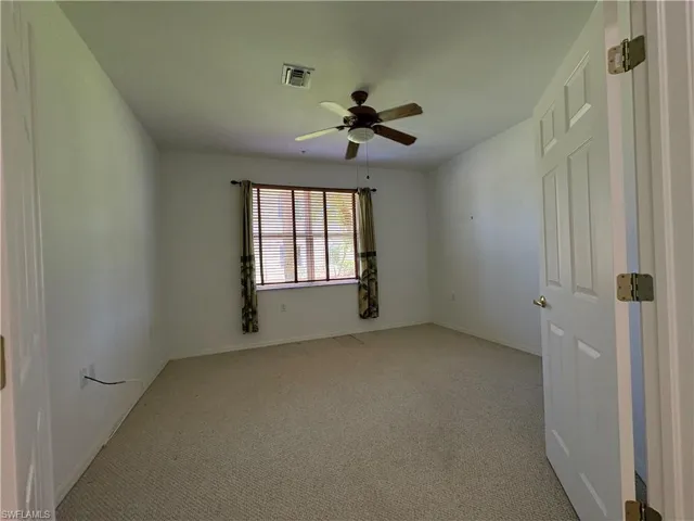 DEN