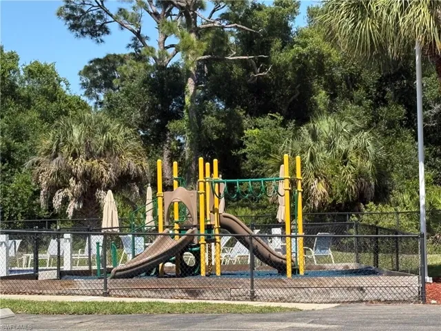 KIDDIE PARK