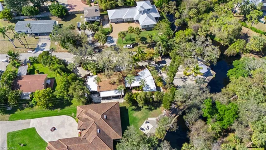 Aerial view featuring a residential view