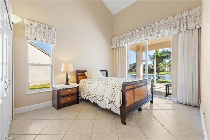 6624 Highland Pines Cir, Fort Myers, Florida 33966