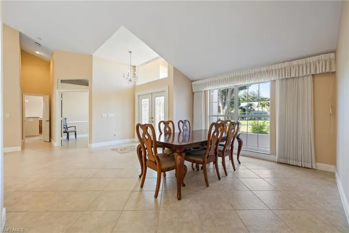 6624 Highland Pines Cir, Fort Myers, Florida 33966