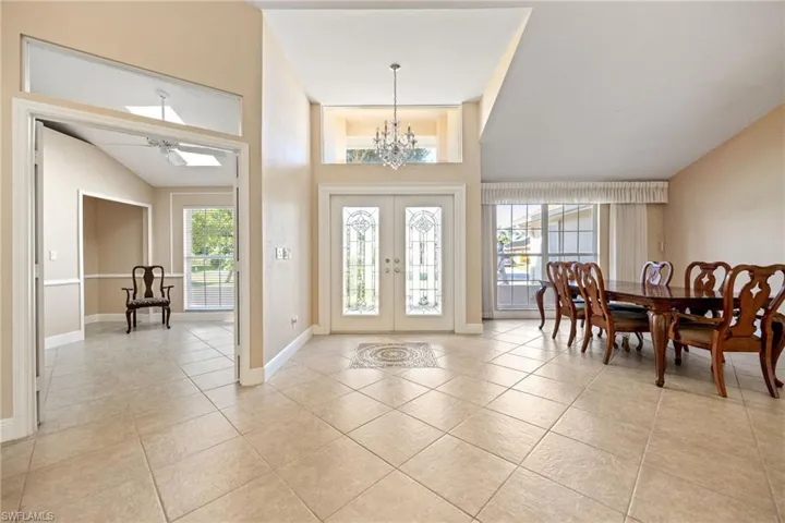 6624 Highland Pines Cir, Fort Myers, Florida 33966