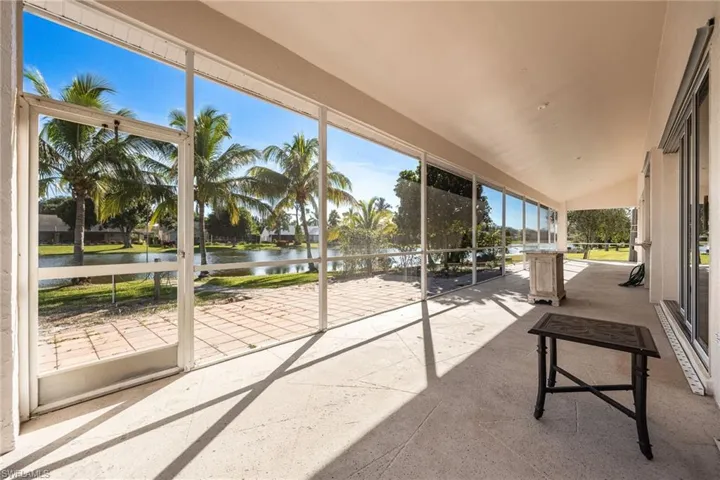 6624 Highland Pines Cir, Fort Myers, Florida 33966