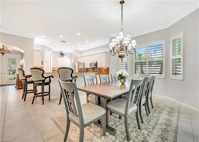 Dining room facing the kitchen