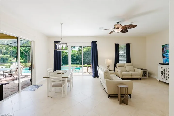 9663 Blue Stone Cir, Fort Myers, Florida 33913