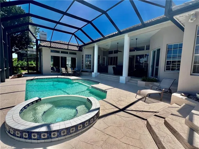 8857  Lely Island  CIR, Naples, FL 34113