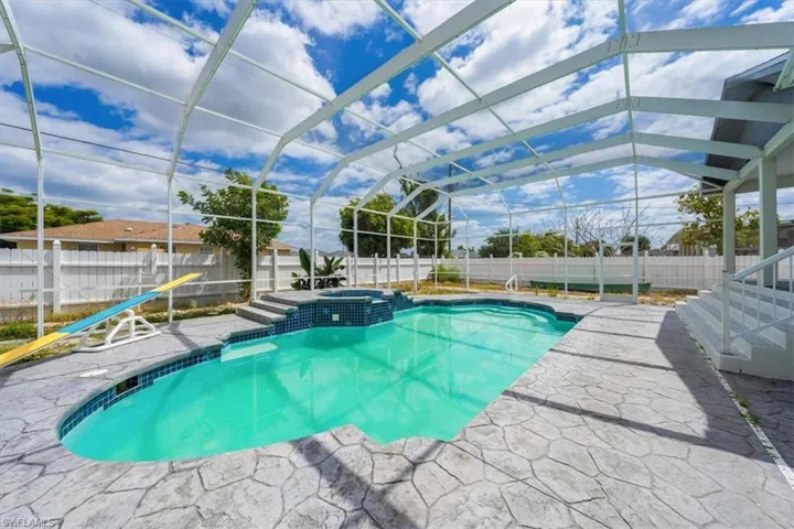 221 SE 1st  ST, Cape Coral, FL 33990