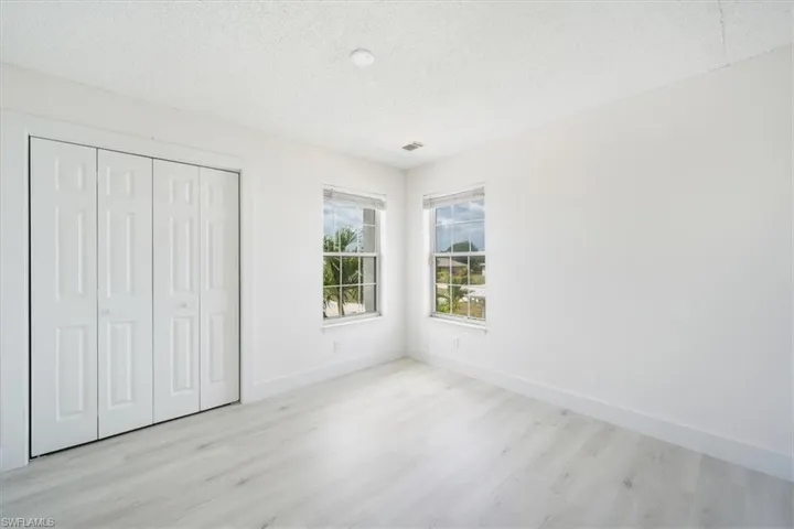 Guest Bedroom #1