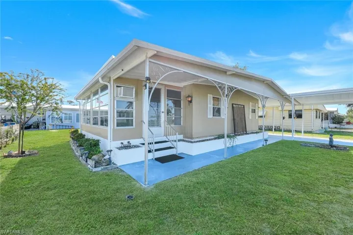 Other front view of property