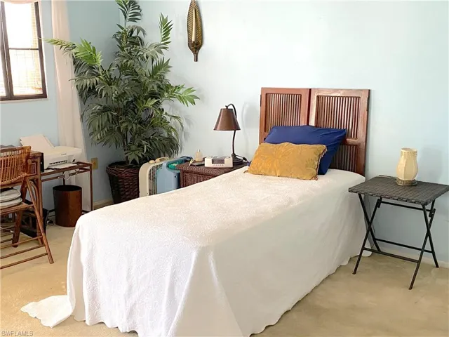5435  Rattlesnake Hammock  RD, Naples, FL 34113
