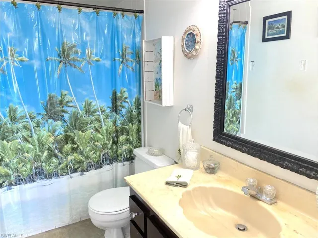 5435  Rattlesnake Hammock  RD, Naples, FL 34113